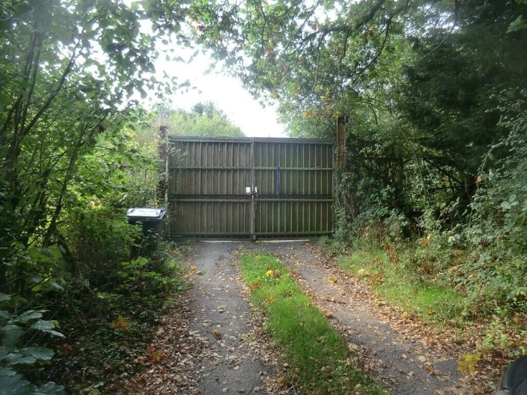 Caravan , Motor Home,  Boat, Vehicle  and Container Secure Storage