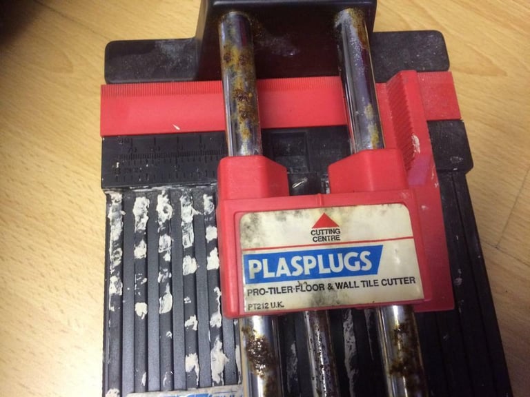 image for Tile Cutter  