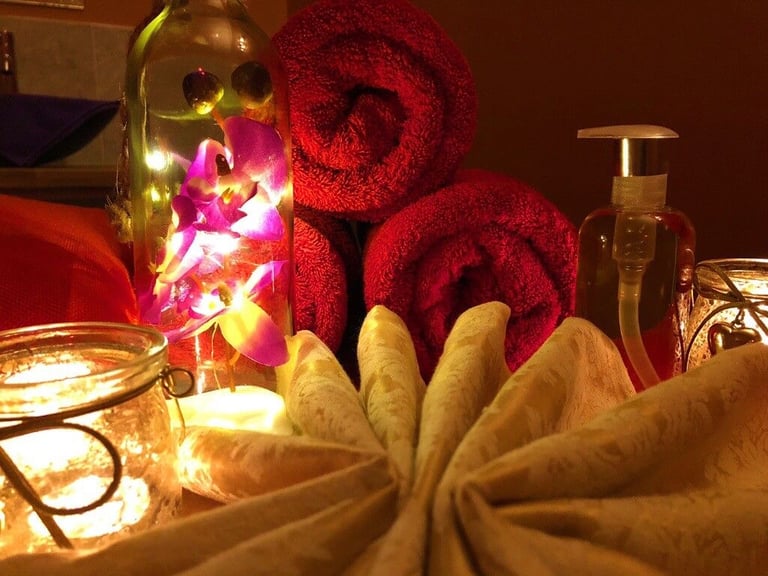 Full Body Massage - Oriental Massage - Traditional Chinese Massage - Swedish Massage - Free Sauna