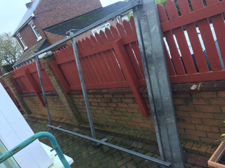 Van roof rack (no brackets)
