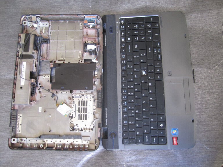 image for TOP AND BOTTOM COVER FOR ACER ASPIRE 5542G/5542 SERIES