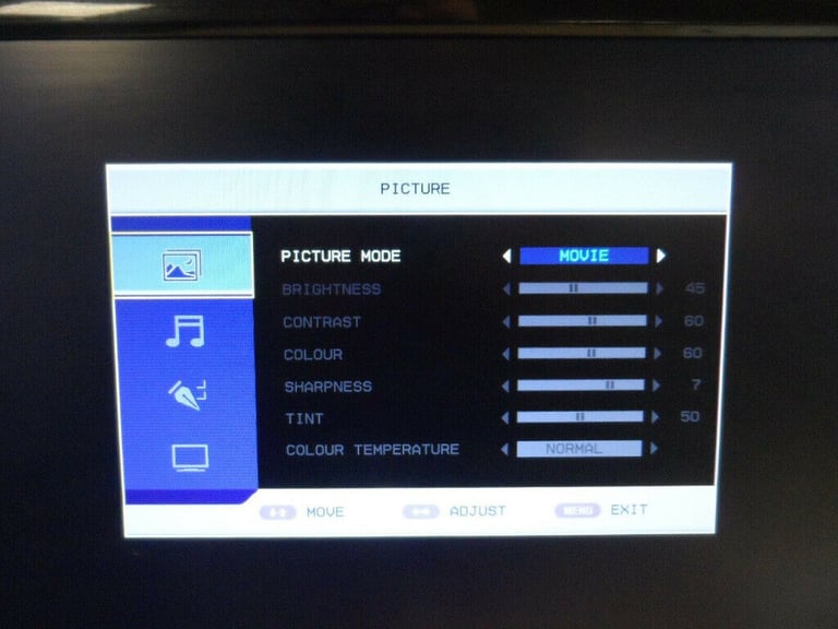18inch LCD TV , good working order, comes supplied with stand power lead