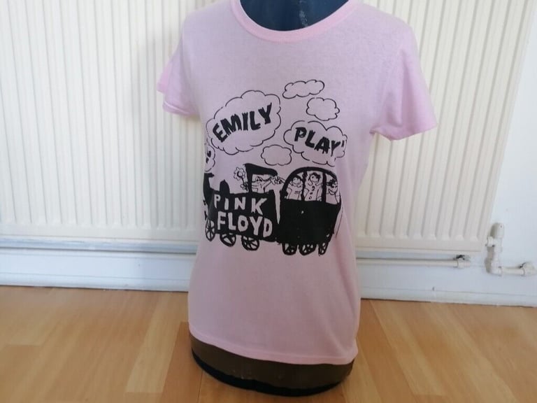 Collectible Authentic PINK FLOYD See Emily Play T Shirt. Size : S . Licensed Merchandise 
