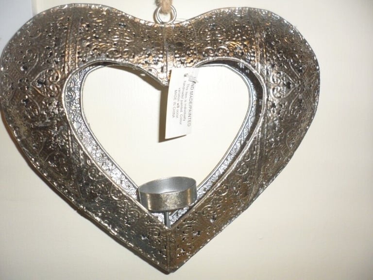 image for Brand new Silver metal filigree tea light heart holder