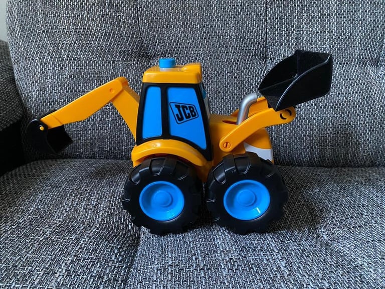 My 1st JCB Bulldozer/car toy