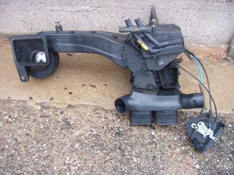 image for VW GOLF MK2 COMPLETE HEATER CASING