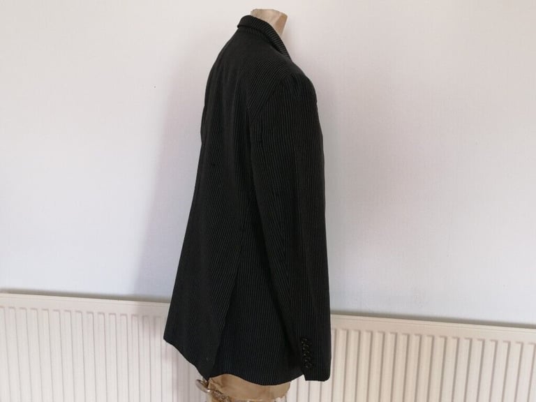 Designer GUCCI Classic Gents Jacket. Size : 50R