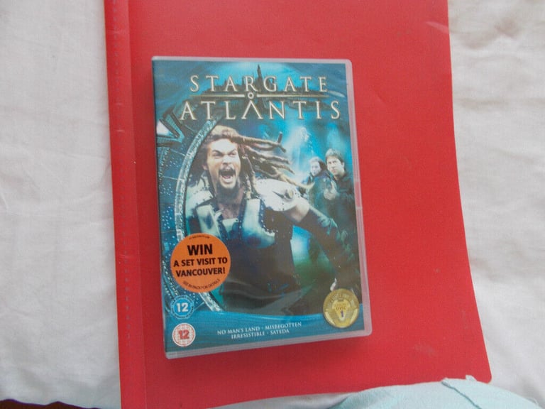 STARGATE ATLANTIS  /  SELL   SEPERATE  £2.00  each