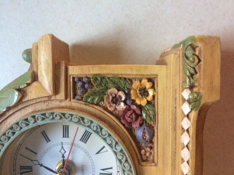 Floral clock