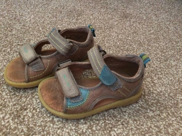 Size 6 Start Rite sandals 