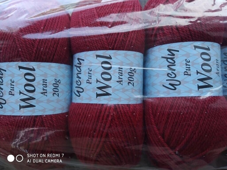 WENDY TRADITIONAL ARAN 100% BRITISH KNITTING WOOL 5X200G BALLS VARIOUS COLOURS