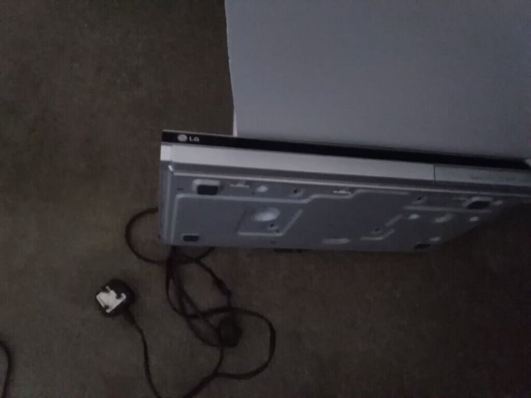 LG DVD player good condition also plays American dvds