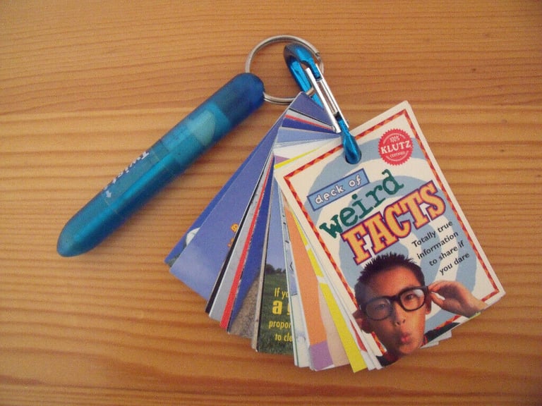 	Deck of Weird Facts. 100% Klutz certified. Totally true information to share if you dare! £1