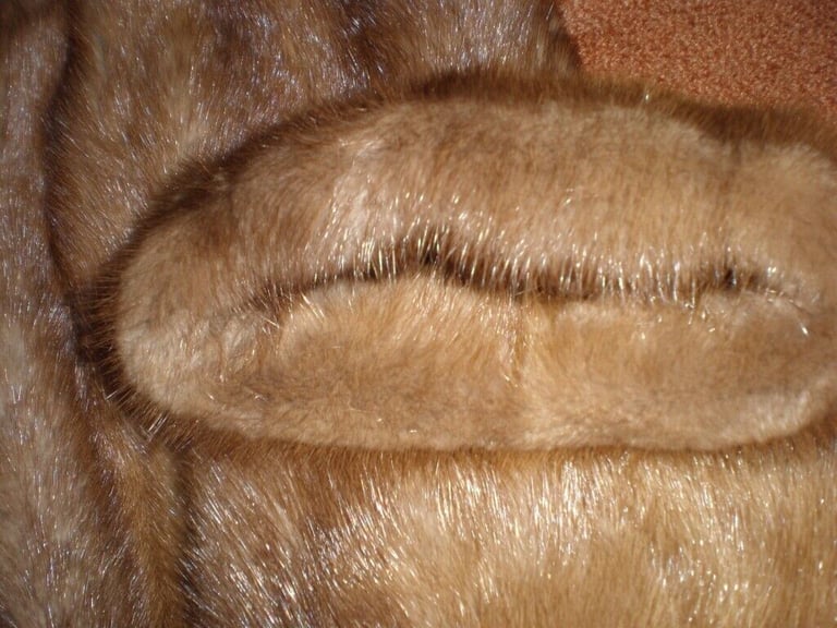 Gorgeous Real Mink Fur coat, size M/L (01)