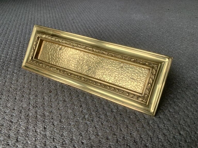 image for Carlisle Brass CB Vintage Georgian Style Letter Plate or Letterbox