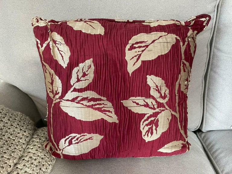2x Hamptons Square Fuchsia Pink & Gold Leaf Floral Cushions - 35cm