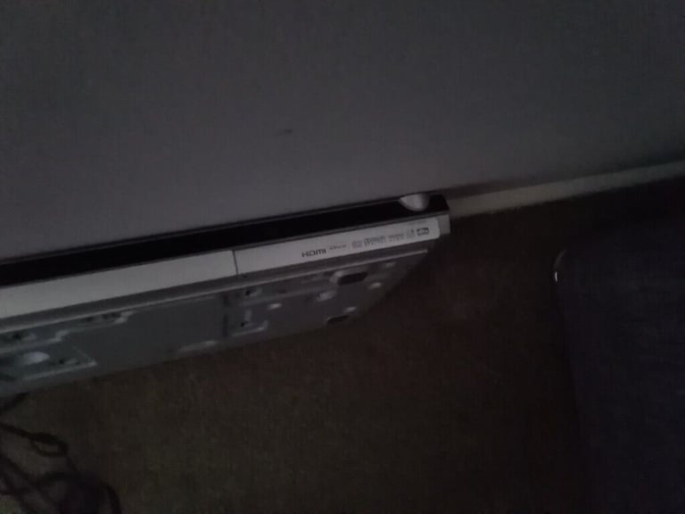 LG DVD player good condition also plays American dvds