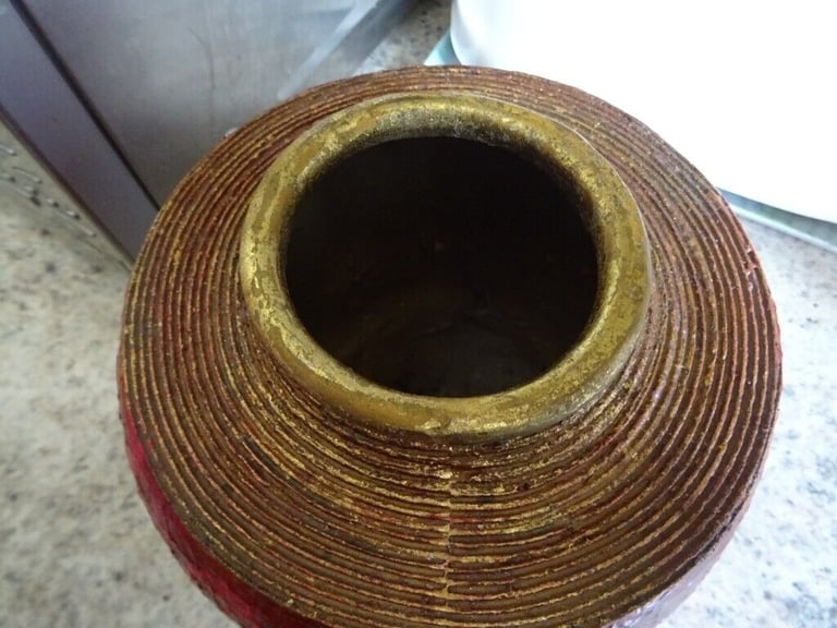  Decorative Pot  - Red/Gold
