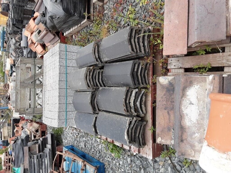 Reclaimed ridge tiles 
