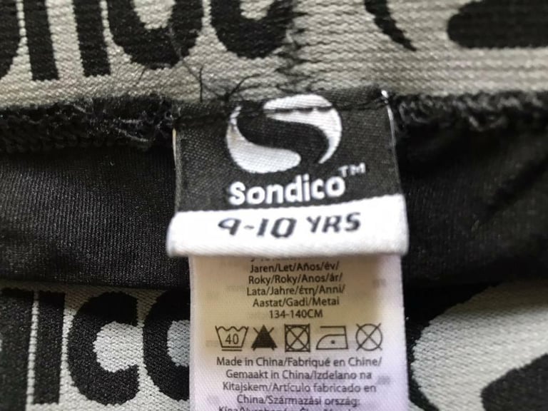 Boy’s Sondico Age 9-10 Base  Layer/Skins