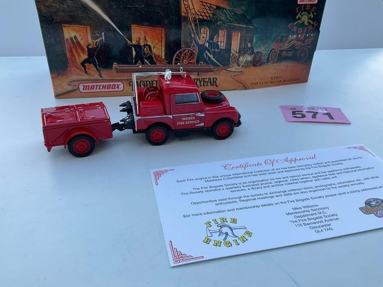 Matchbox Yesteryear YFE02; Land Rover; Fire Truck & Trailer