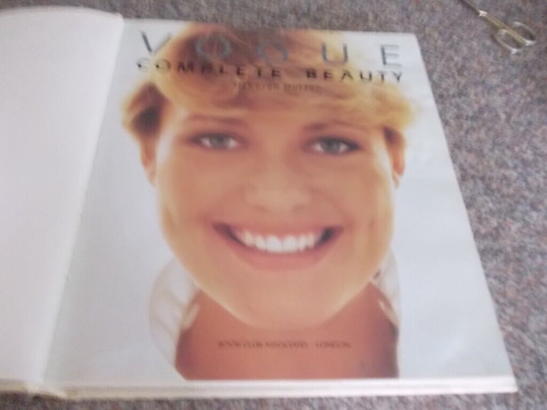 Vintage Vogue Complete Beauty good condition