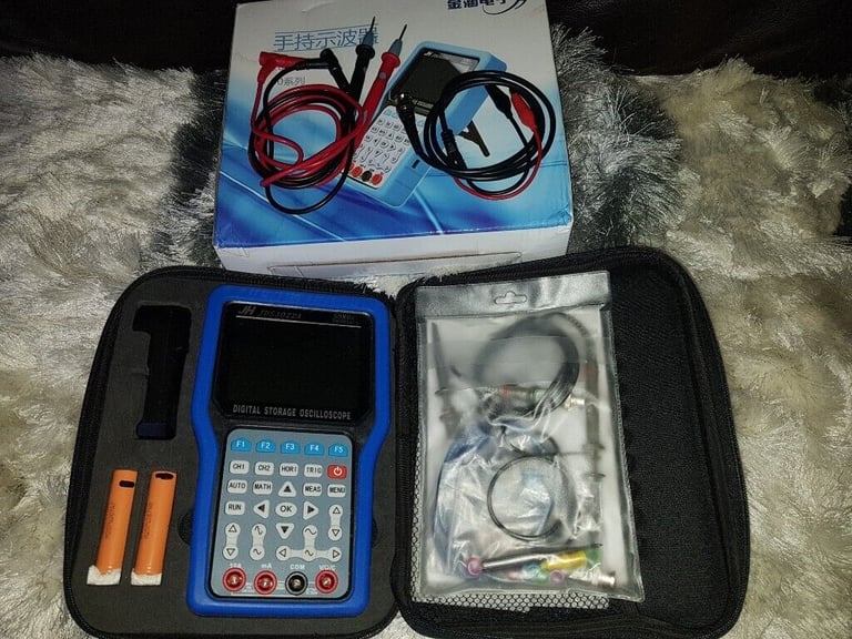 NEW in box 3 in one JDS3022A Handheld Digital Oscilloscope 2CH 50MHz 500MSa/S Signal Generator / AVO