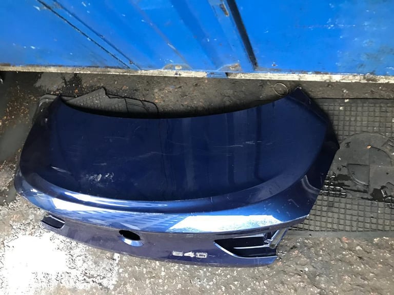 image for BMW 6 Series 2016 F12  Rear boot lid would need a respray 