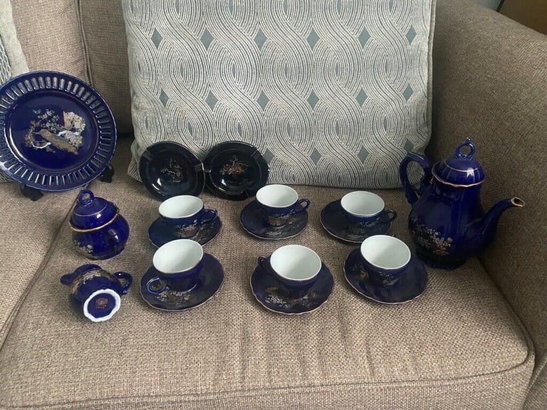 japanees tea set Yashika of Japan 6 cups & saucers, teapot, milk & sugar 