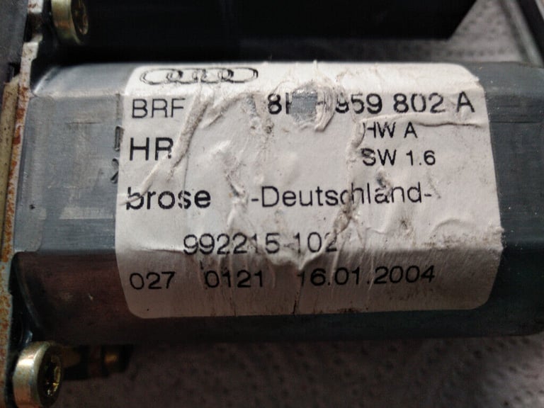 Audi RS4 A4 S4 B6 B7 Right Rear Window Motor 8H2959802