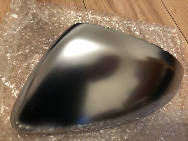 VOLKSWAGEN GOLF R MK7 MK7.5 GENUINE CHROME COVER PASSENGER SIDE 2013-2020