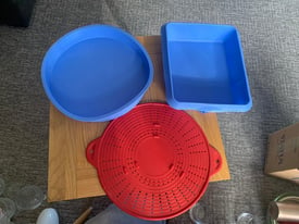 image for Silicone cake and pizza bakeware