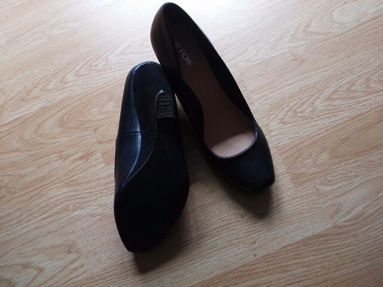 Ladies wedge shoes