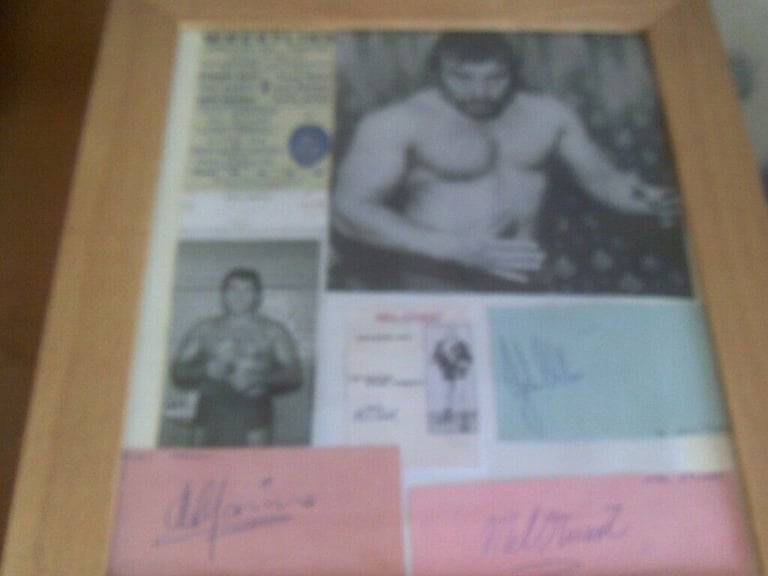3 SIGNED  WRESTLING  STARS ITEMS   FRAMED 