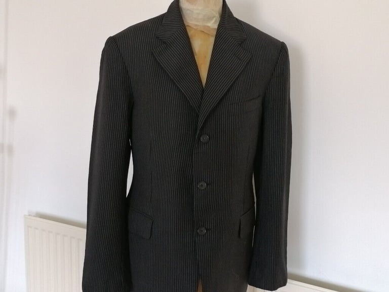 Designer GUCCI Classic Gents Jacket. Size : 50R