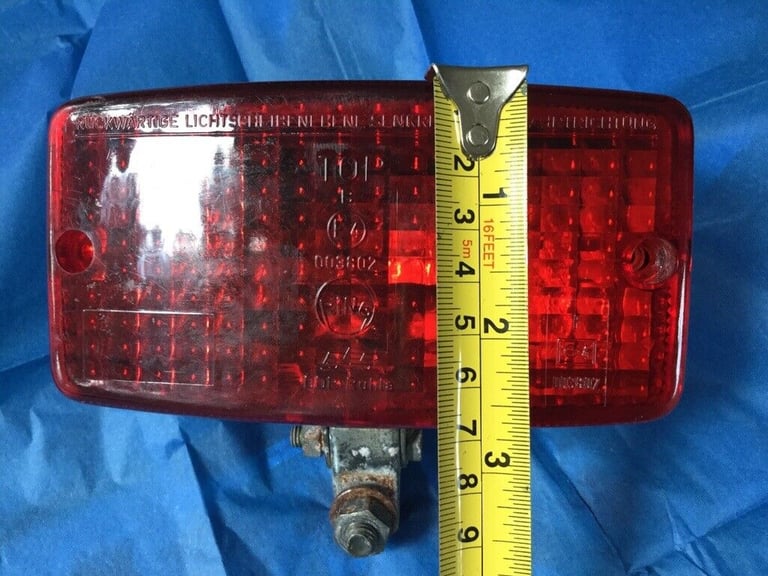 Rear Red Fog Light - Ring Make : 12v - Classic Car Original Part