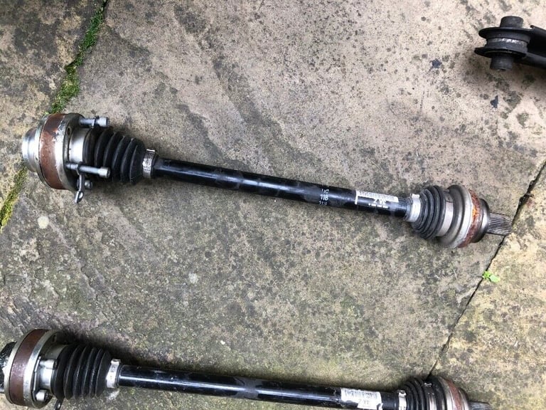AUDI S3 VOLKSWAGEN GOLF R REAR DRIVE SHAFTS LEFT AND RIGHT 2014-2020