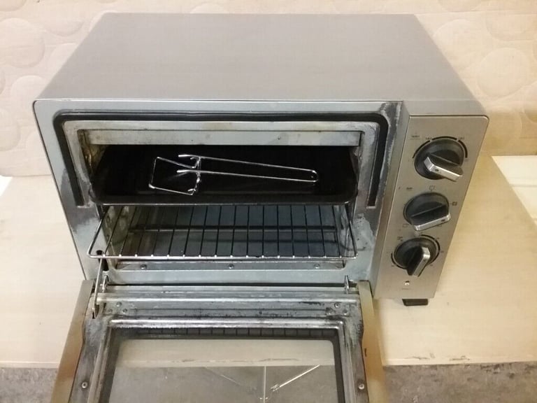 Morphy Richards 23L Rotisserie Mini Oven with Light