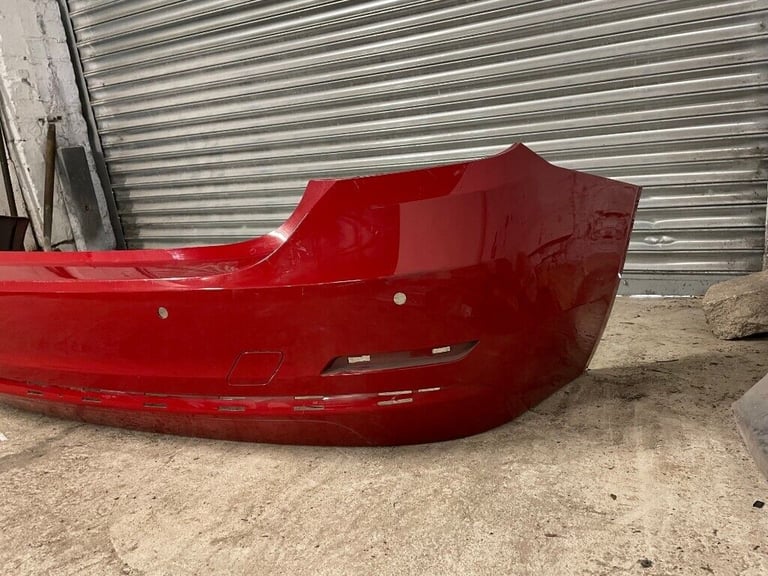 BMW 4 SERIES F32 F33 F36 REAR BUMPER WITH PDC HOLES (2013-2016)