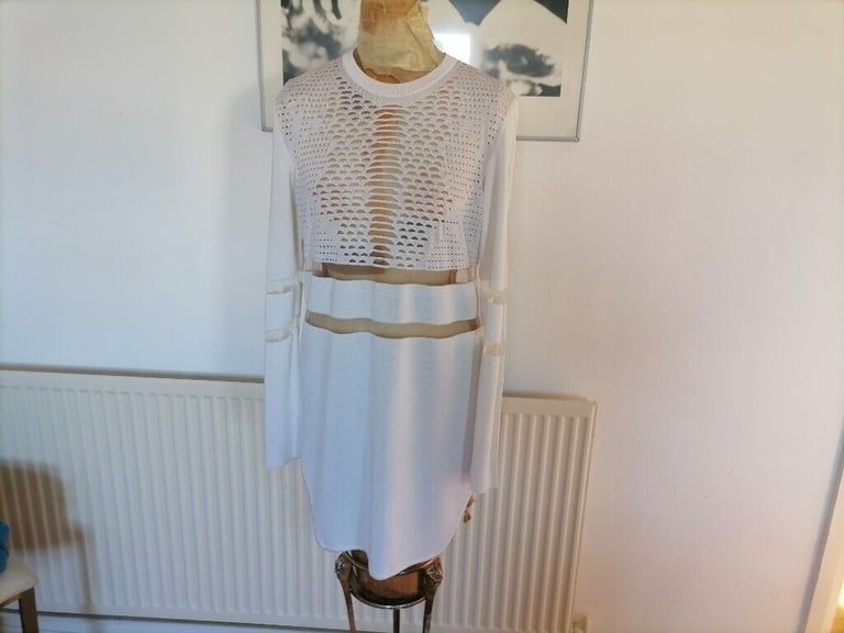 ALEXANDER WANG Limited Edition H&M Perforated / Mesh Mini Dress. Long Sleeve. White. Size : S 