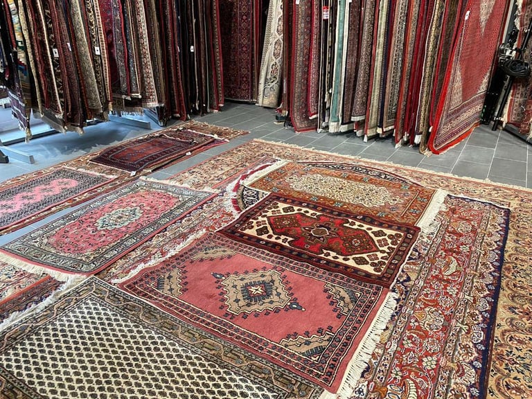 Preowned Hand knotted rugs 