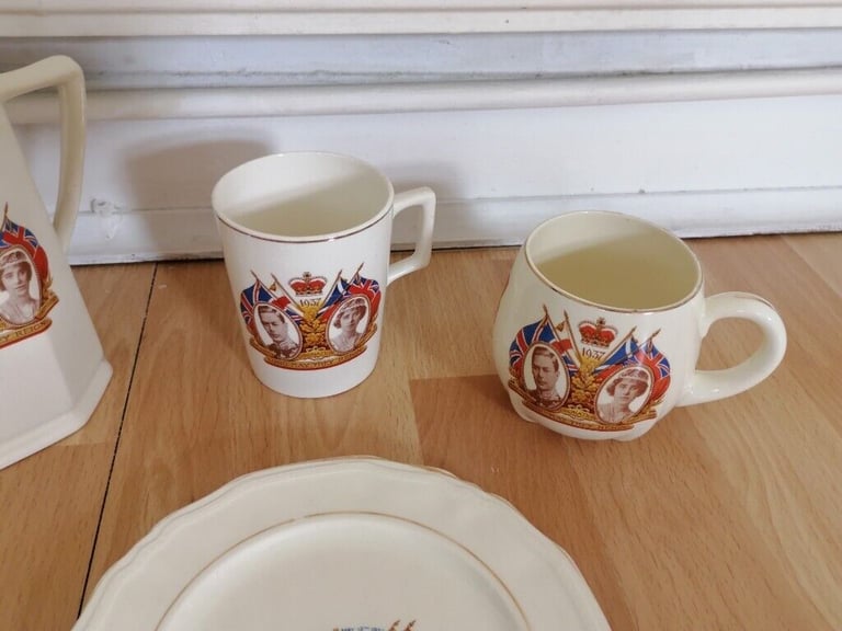 Royal Memorabilia Lot : KING GEORGE VI 1937 Coronation Commemorative Ceramics ( 4 items)