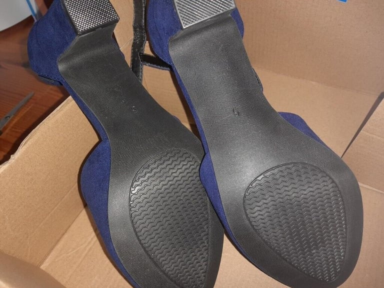 image for Wide fit heels