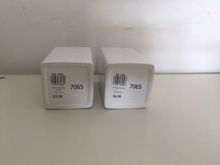 M&S toothbrush/ pump set- new x 2 sets