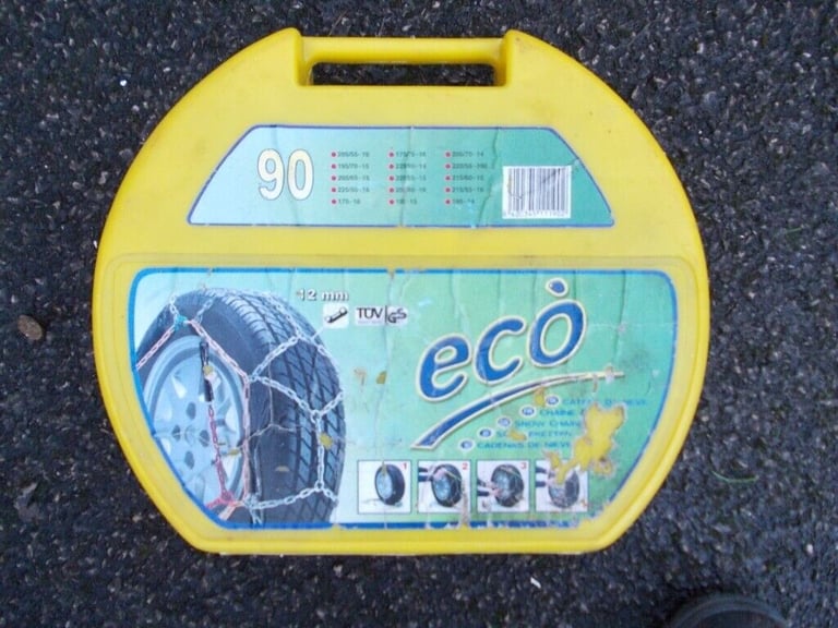 CAR SNOW CHAINS
