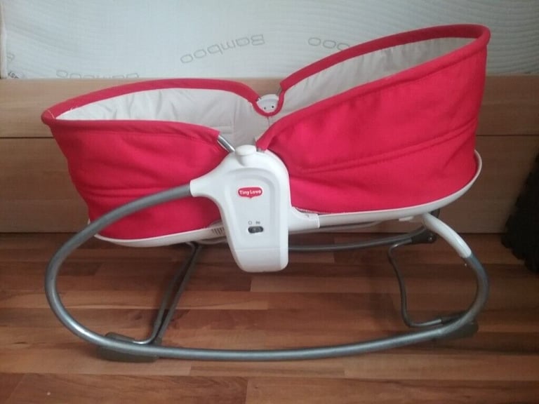 3-in-1 Rocker Napper - Red