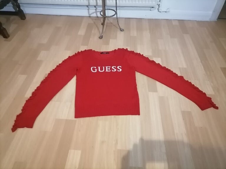  Designer GUESS Unusual Stylish Jumper. Ladies. Size : M