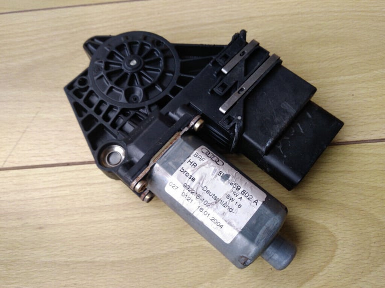 Audi RS4 A4 S4 B6 B7 Right Rear Window Motor 8H2959802