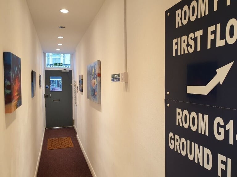 Office room to Rent in Ilford Lane, Ilford, IG1