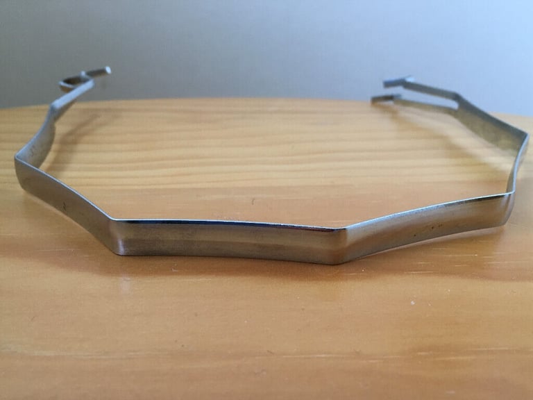	Vintage chrome(d) plate carrying handle. Happy to post. £3 ovno